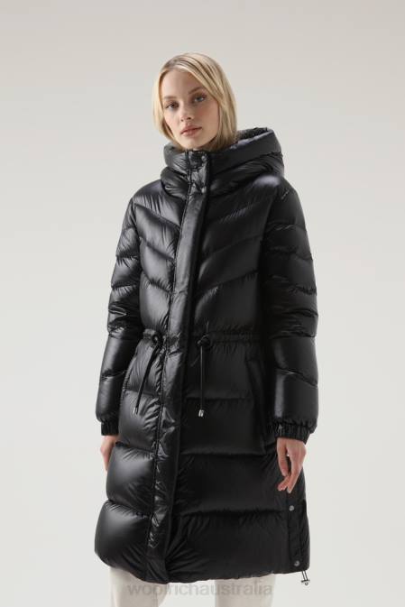 Woolrich Women Aliquippa Silky Long Down Jacket with a Drawstring Waist Black Clothing J026247