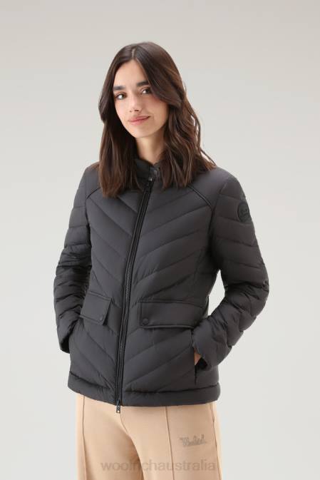 Woolrich Women Padded Short Jacket with Chevron Quilting Black Clothing J02632