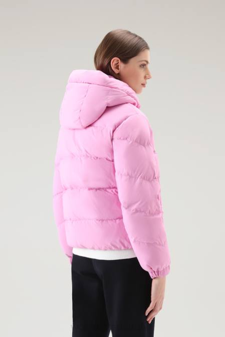 Woolrich Women Quilted Down Jacket in Eco Taslan Nylon with Detachable Hood Smoky Rose Clothing J026112
