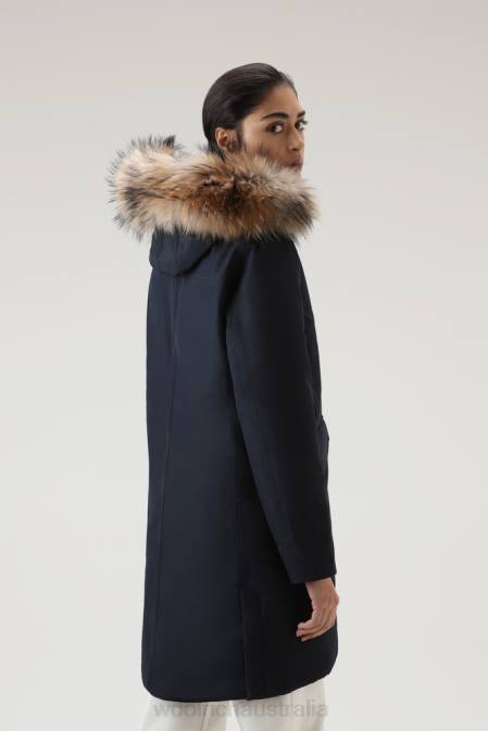 Woolrich Women Adirondack Waterproof Parka in GORE-TEX with Detachable Hood and Fur Trim Melton Blue Clothing J026323