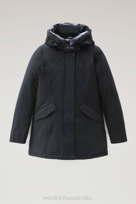 Woolrich Women Arctic Parka in Ramar Cloth Dark Navy Clothing J026367