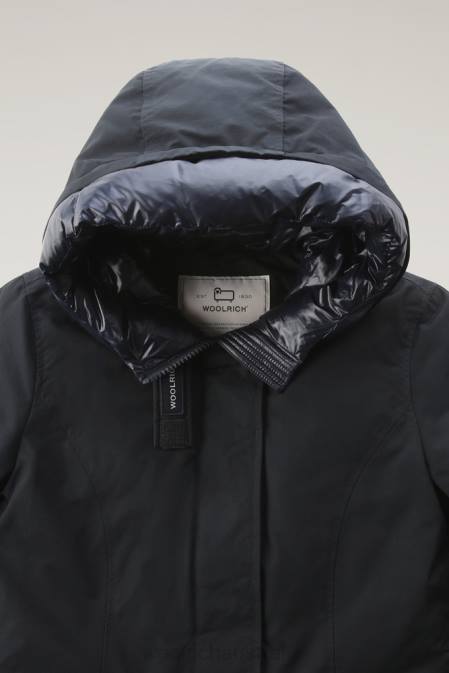 Woolrich Women Arctic Parka in Ramar Cloth Dark Navy Clothing J026367