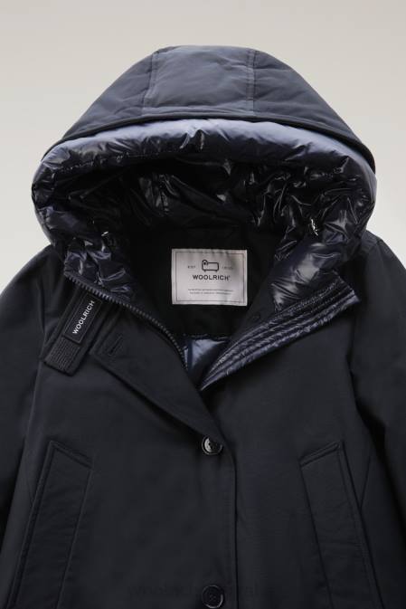 Woolrich Women Arctic Parka in Ramar Cloth with Four Pockets Dark Navy Clothing J026364