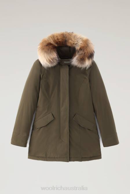 Woolrich Women Arctic Parka in Urban Touch with Detachable Fur Dark Green Clothing J026280