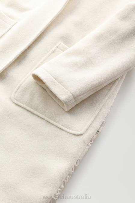 Woolrich Women Kuna Parka in Wool and Cashmere Blend Milky Cream Clothing J026210