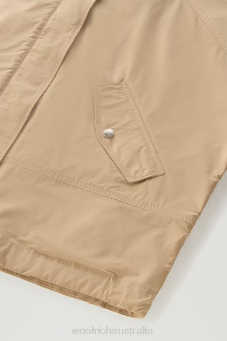 Woolrich Women Summer Windbreaker in Urban Touch with Detachable Hood Feather Beige Clothing J026114