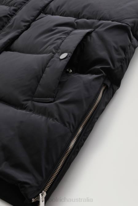 Woolrich Women Alsea Padded Vest Black Clothing J026314