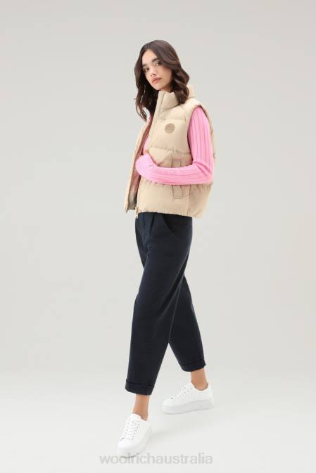 Woolrich Women Quilted Vest in Eco Taslan Nylon Beach Sand Clothing J026194