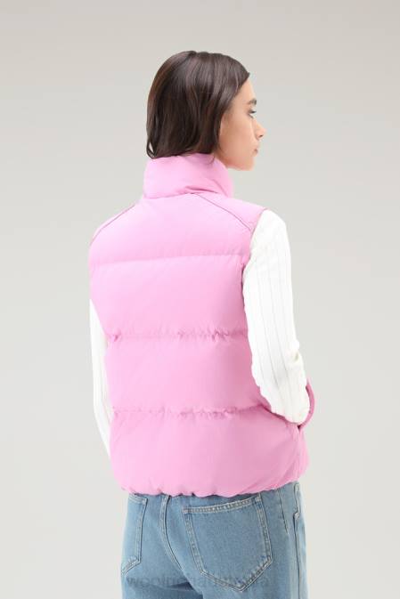 Woolrich Women Quilted Vest in Eco Taslan Nylon Smoky Rose Clothing J026180